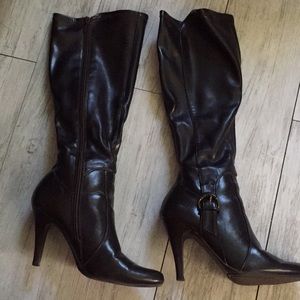 Dark Brown Heeled Boots